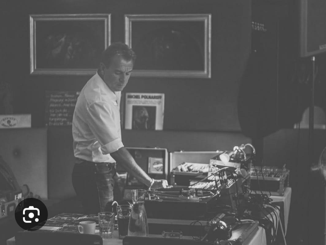 KellerMusik mit DJ FLÖ